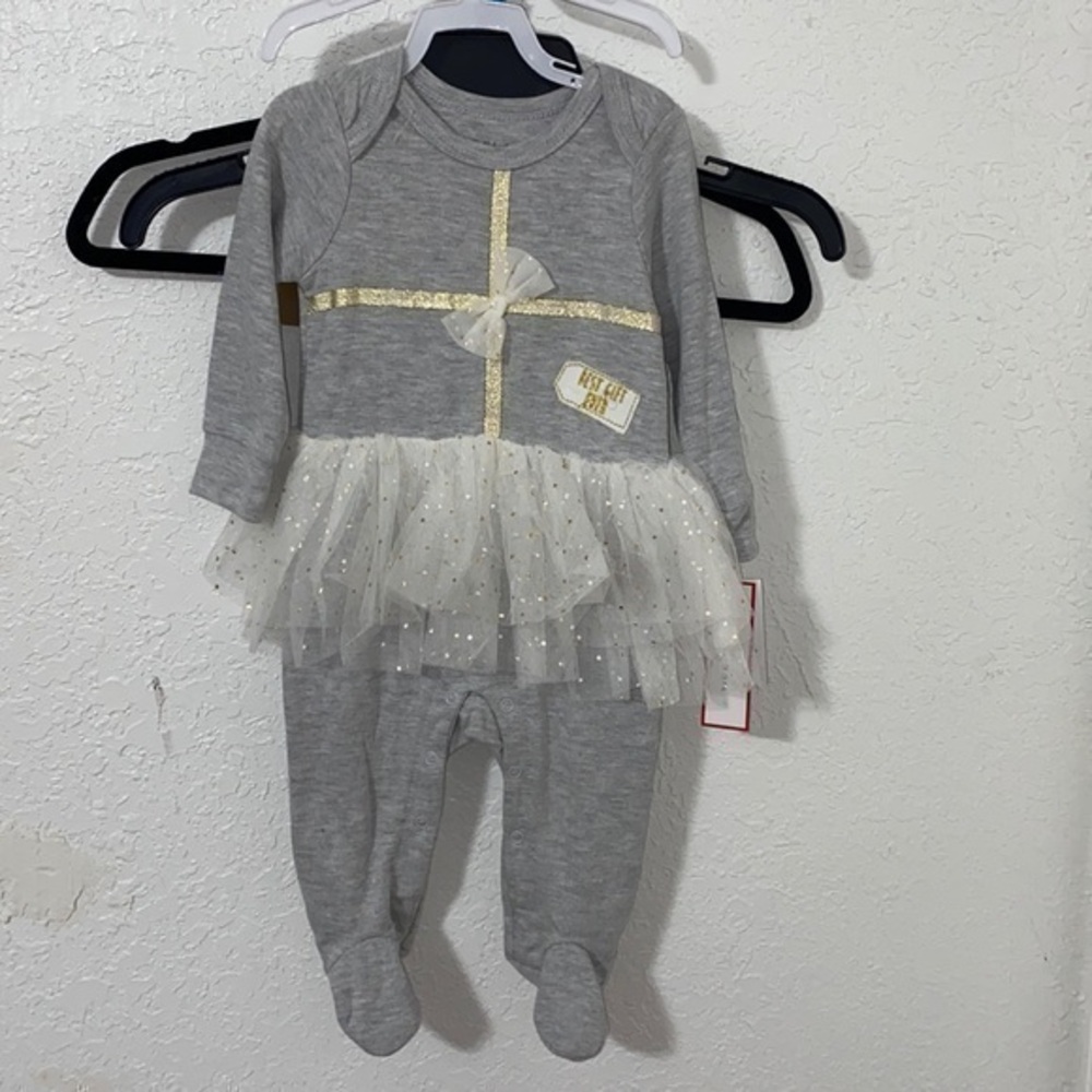 Weeplay girls outfit